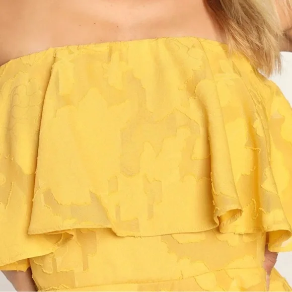 Lulus True Lover Mustard Yellow Burnout Floral Strapless Mini Dress Womens M NWT - Picture 2 of 10